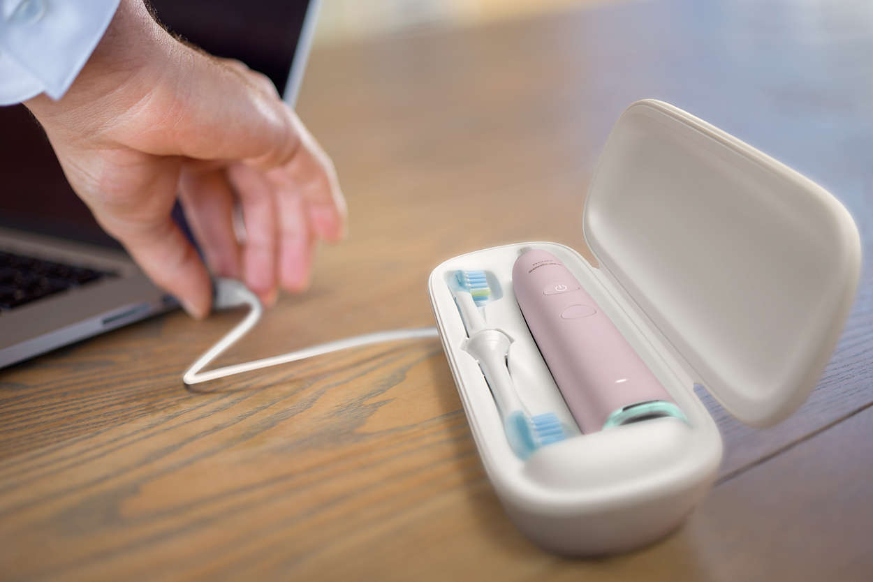 Philips® Sonicare DiamondClean Smart Pink HX9924/23 mit Zungenreiniger, 3 Bürstenköpfen u. Mund